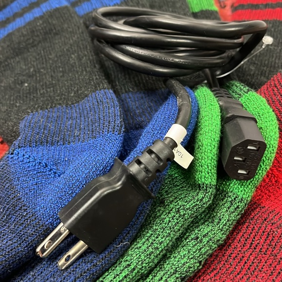 Source Unknown Other - Power cord for Appliance Computer PA Guitar Amps